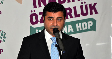 Demirtaş’a göre PYD tehdit değil!