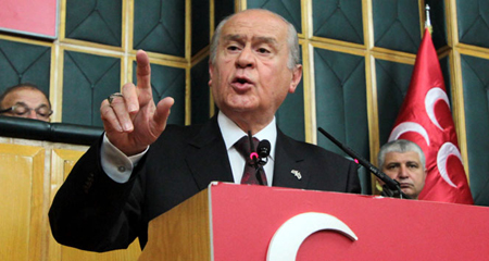 Devlet Bahçeli, Anıtkabirdeki törene katıldı mı?