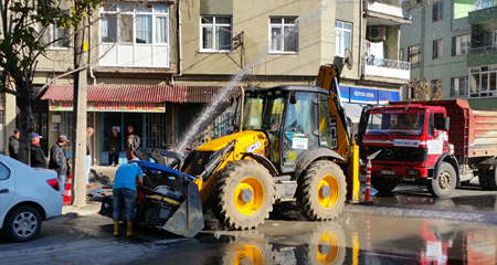 Su patlağı vatandaşa yaradı