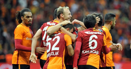 Galatasaray ya tamam ya devam maçına çıkıyor