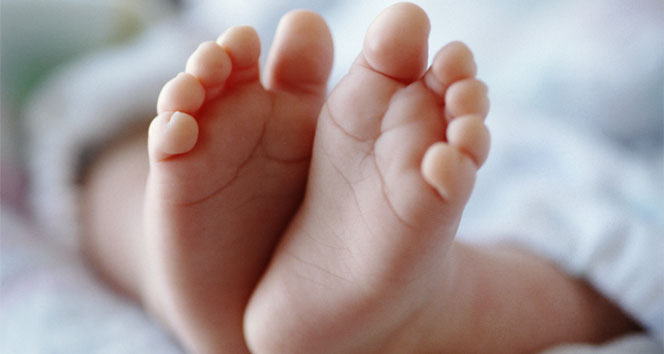 10 aylık bebeğin boğazını kestiği iddiası