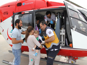 AMBULANS HELİKOPTER 20 AYLIK BEBEK İÇİN HAVALANDI