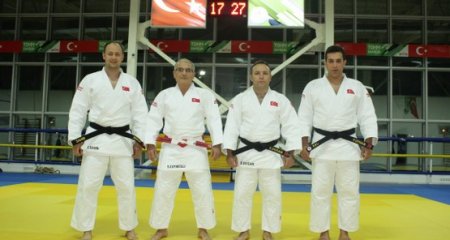 Samsunlu Judocular Avrupa’dan Madalyalarla Döndü!