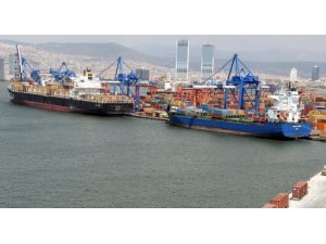 Mayıs ayında ihracat arttı, ithalat azaldı