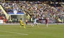 Fenerbahçe hazırlık maçında Romen rakibini mağlup etti
