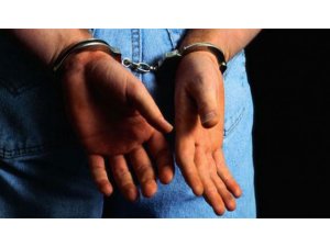 Alaçam’da FETÖ/PDY operasyonunda 2 öğretmen tutuklandı