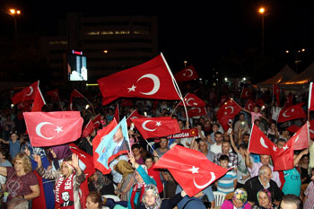 Samsun’da demokrasi nöbeti