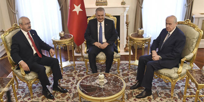Kılıçdaroğlu ve Bahçeli Başbakanlık'ta
