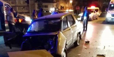 Sungurlu'da Trafik Kazası: 2 yaralı