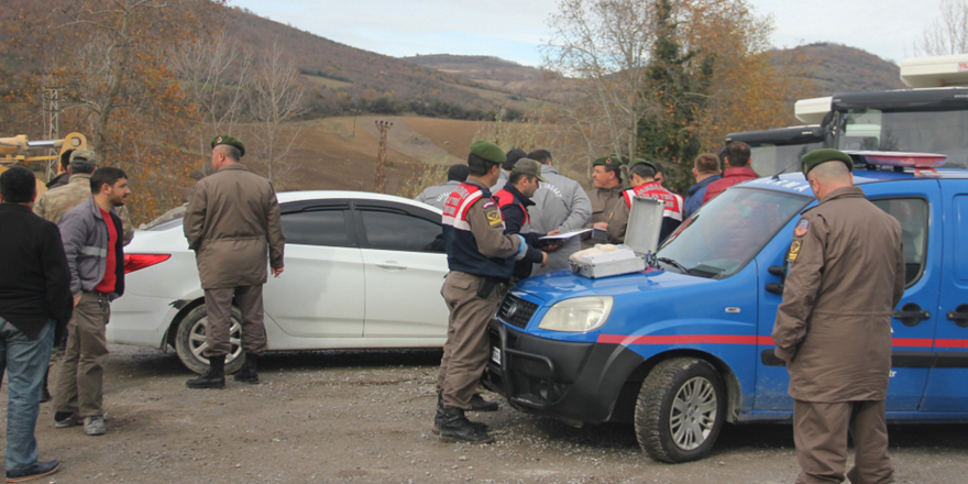 Bafra’da 2 kardeş silahla yaralandı