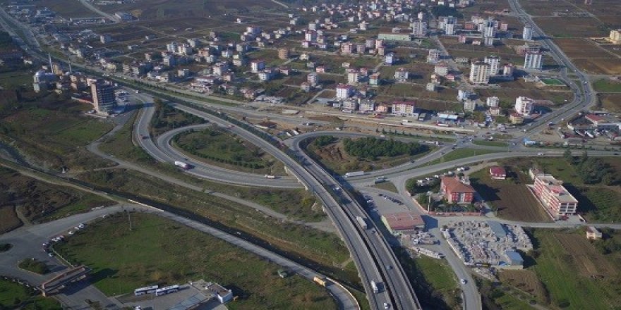 Tekkeköy'deki viyadük ve kavşak çalışmasının yüzde 49’u tamam