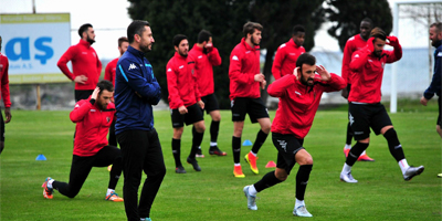 Samsunspor ikinci yarıda açıldı