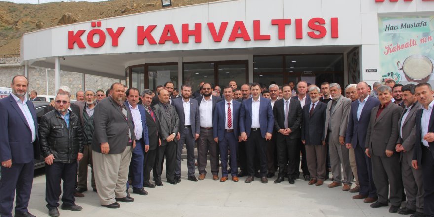 Kurt ve Sarıcaoğlu Kavak'ta 'evet' turunda