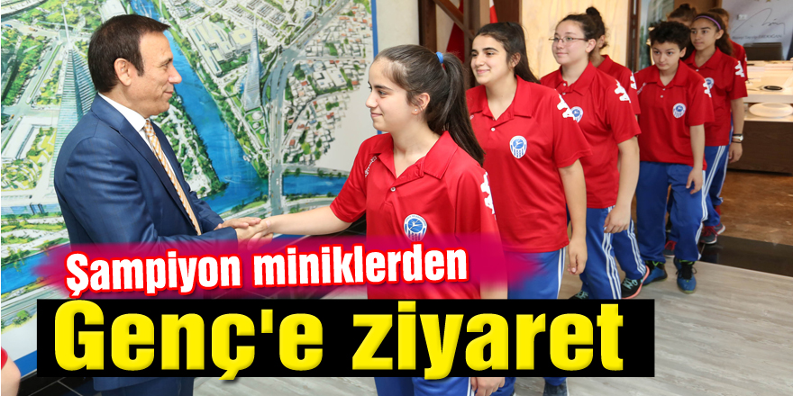 Şampiyon miniklerden Genç'e ziyaret