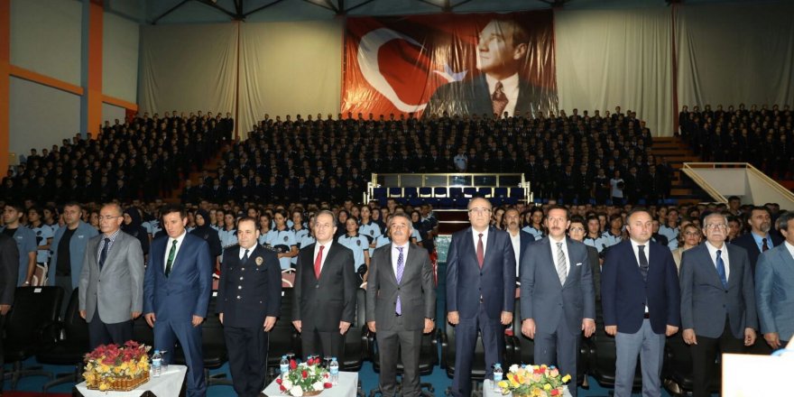 Polis adayları dersbaşı yaptı