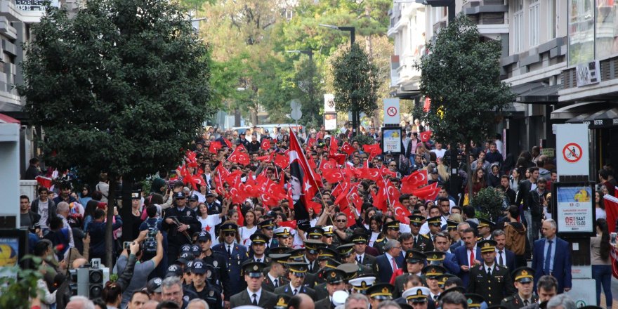 Samsun'da "Cumhuriyet Yürüyüşü"