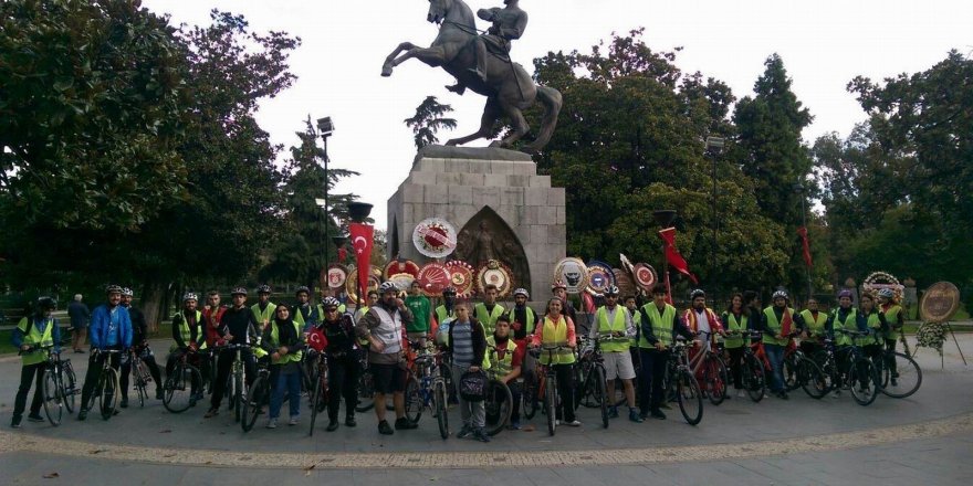 Cumhuriyet Bayramı bisiklet gezisi düzenlendi