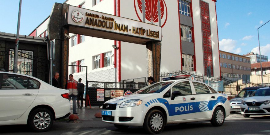 Samsun’da lisede bıçaklı kavga: 1 yaralı