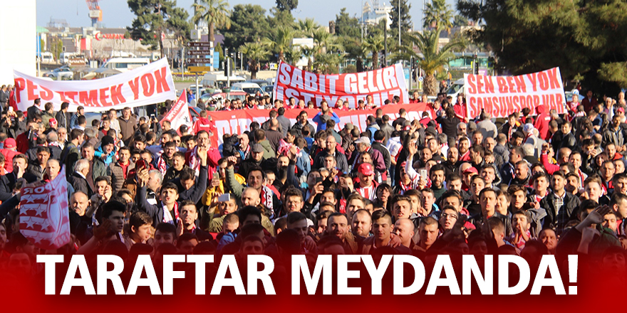 Samsunsporlular takımları için meydana akın etti