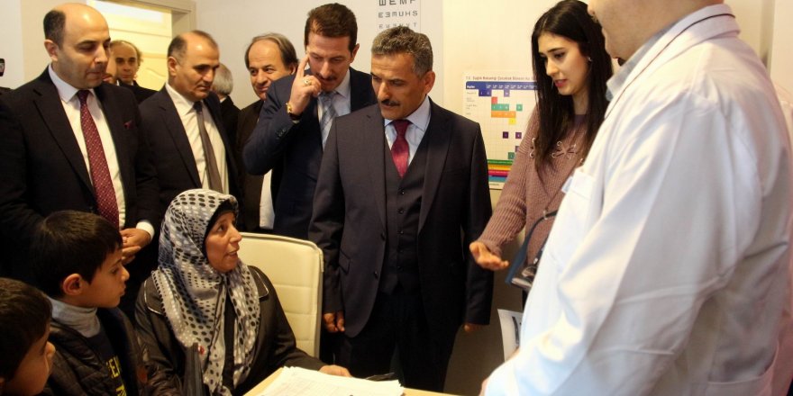Mülteciler için sağlık polikliniği açıldı