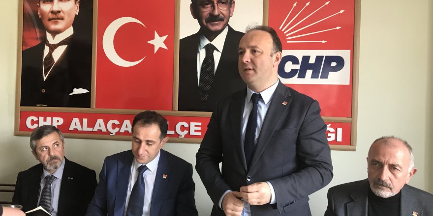 AKCAGÖZ: “SAAT KULESİNİN SAATİ BİLE YANLIŞ”