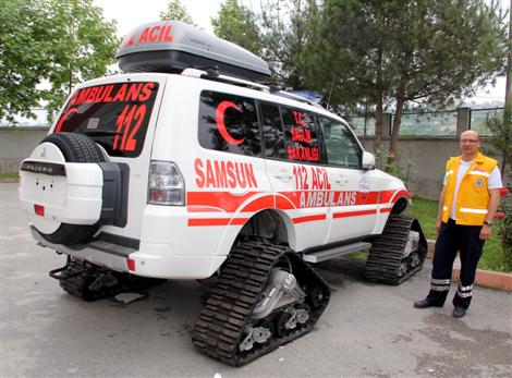 Samsuna ikinci paletli ambulans gönderildi