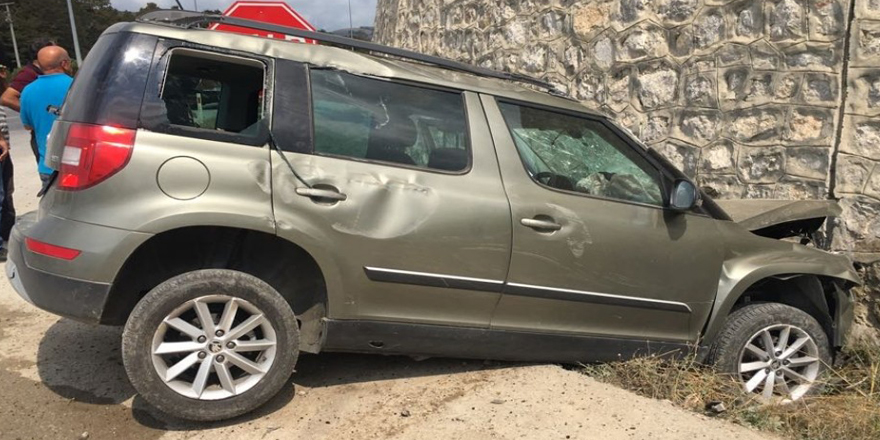 Samsun'da otomobil duvara çarptı: 1 yaralı 