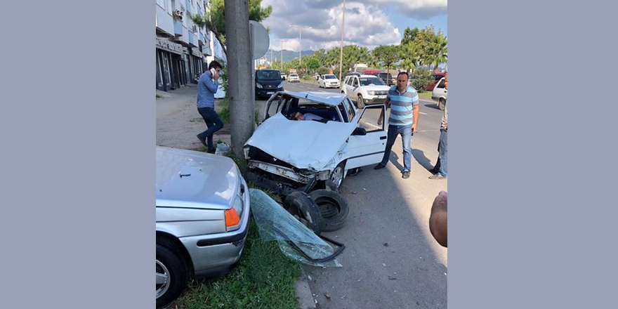 Fatsa’da zincirleme trafik kazası: 2 yaralı