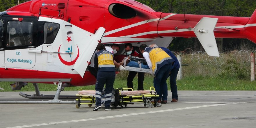 Kalbi duran hastanın yardımına ambulans helikopter yetişti