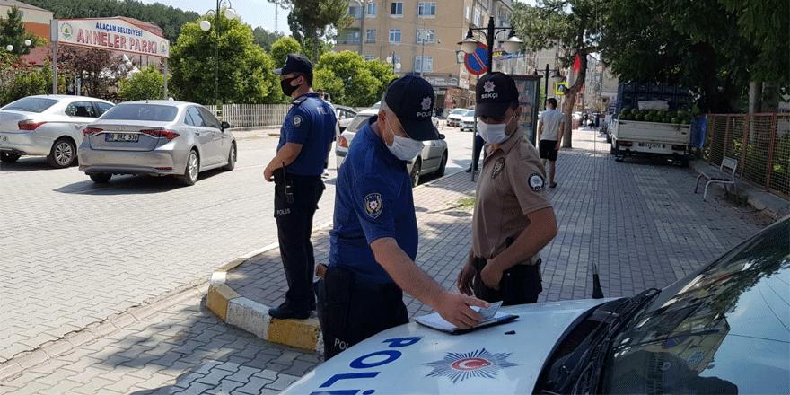 Alaçam polisinden maske uyarısı