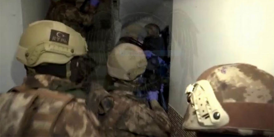 14 DEAŞ'lının gözaltına alındığı operasyon polis kamerasında