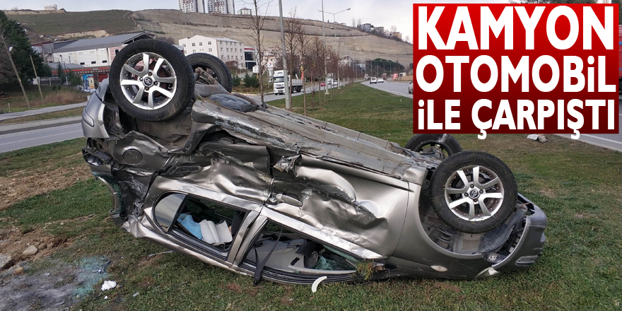 Samsun'da kamyon otomobil ile çarpıştı: 3 yaralı