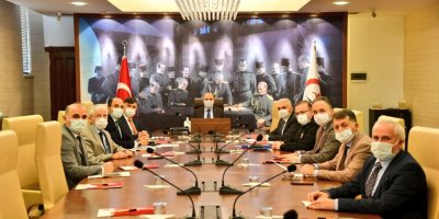 Samsun Valisi: "Salgın tamamen bitene kadar tedbir ve denetimler aynı kararlılıkla sürdürülecek"