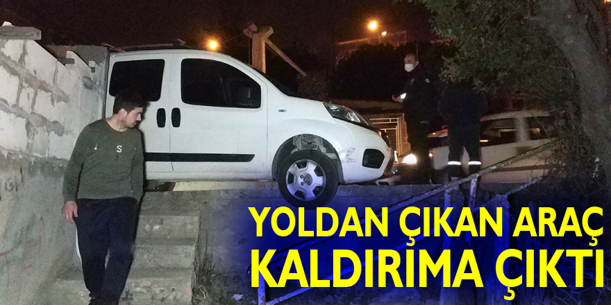 Samsun'da yoldan çıkan araç kaldırıma çıktı: 1 yaralı