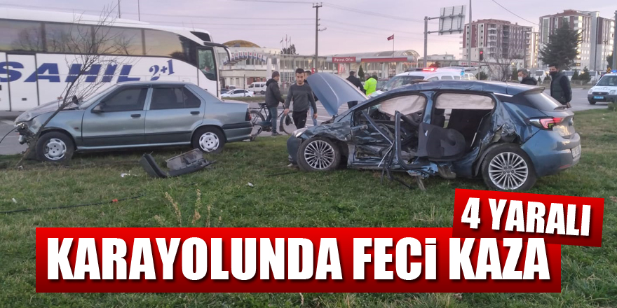 Karayolunda feci kaza: 4 yaralı