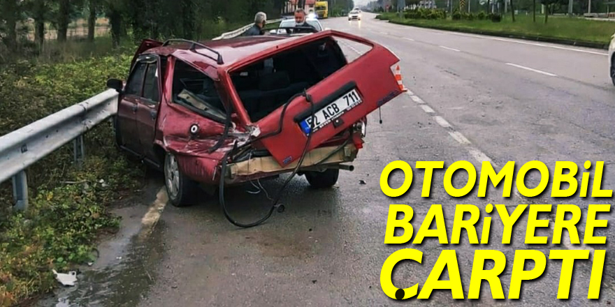 Samsun'da otomobil bariyere çarptı: 2 yaralı