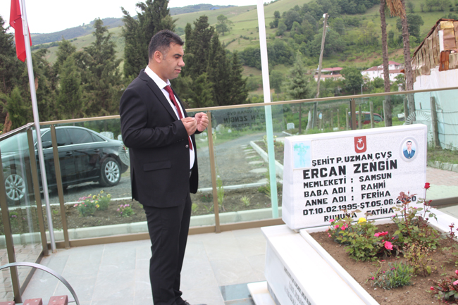 Samsunlu Şehit Ercan Zengin mezarı başında anıldı