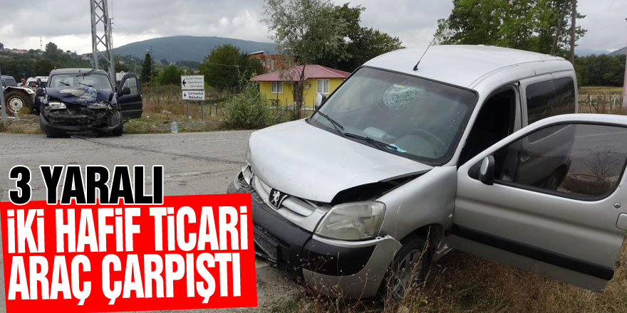 Samsun’da iki hafif ticari araç çarpıştı: 3 yaralı