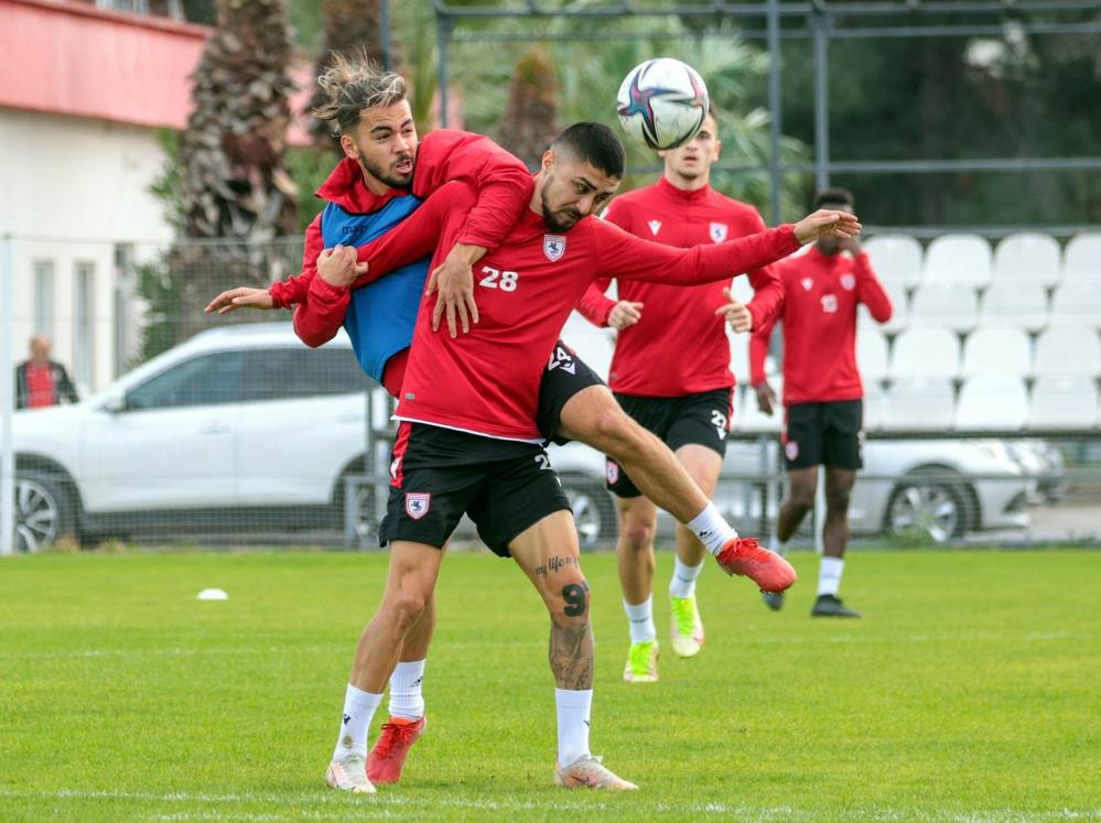 Samsunspor ile Ankaragücü 72. randevularına çıkacak