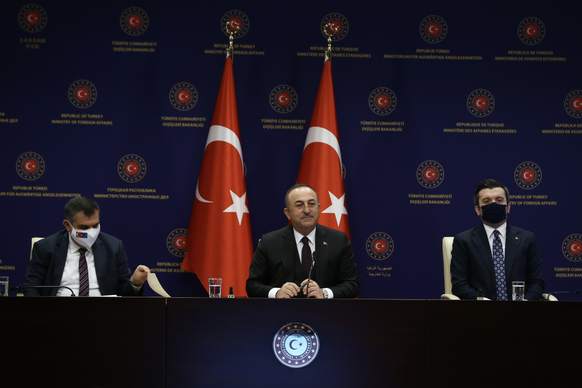 Dışişleri Bakanı Çavuşoğlu'ndan Ermenistan açıklaması