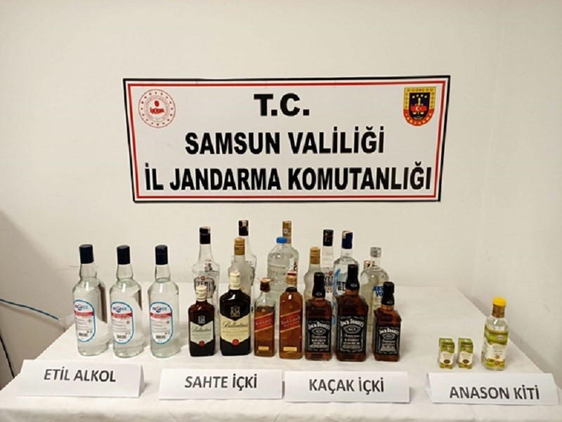 Samsun’da sahte içki operasyonları: 5 gözaltı