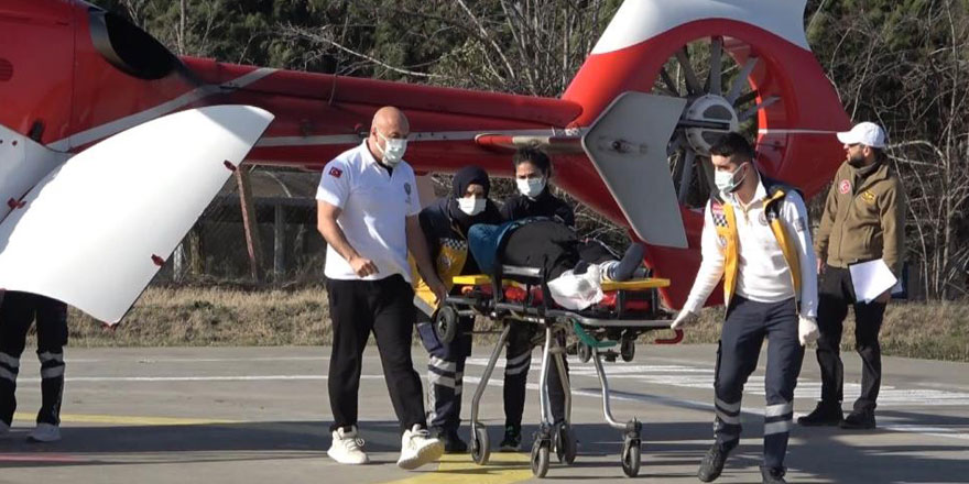 Beyin kanaması geçiren hastanın yardımına ambulans helikopter yetişti