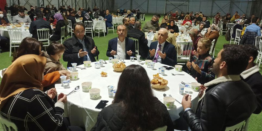 Şehit aileleri ve protokol iftarda buluştu