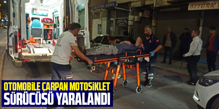 Otomobile çarpan motosiklet sürücüsü yaralandı