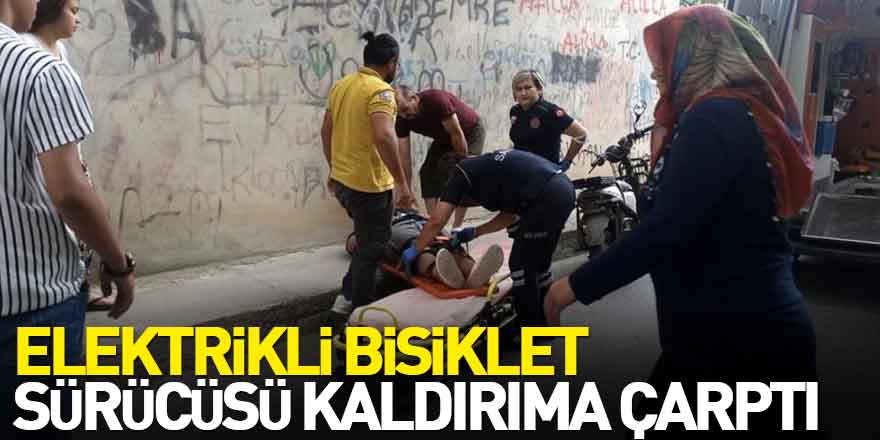 Elektrikli bisiklet sürücüsü kaldırıma çarptı