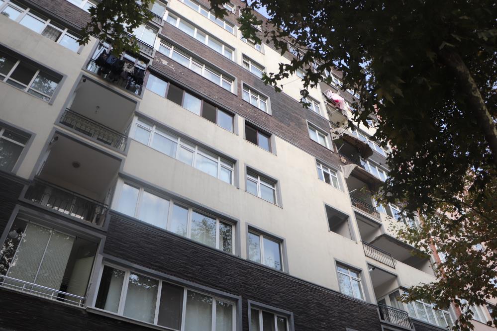 8. kattan apartman boşluğuna düşen şahıs hayatını kaybetti