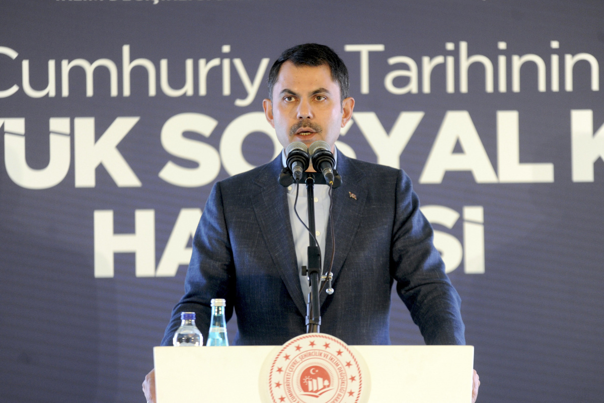 Cumhuriyet tarihinin en büyük sosyal konut hamlesine başvuru yağmuru