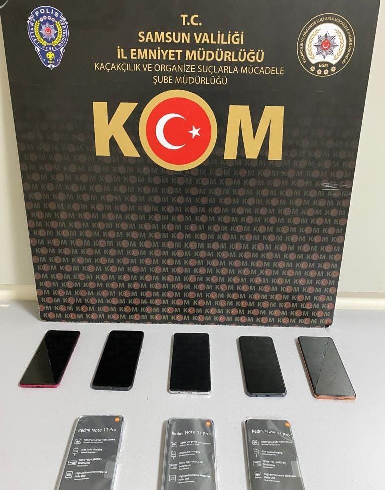 Samsun'da kaçak cep telefonu ele geçirildi