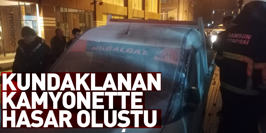 kundaklanan kamyonette hasar oluştu