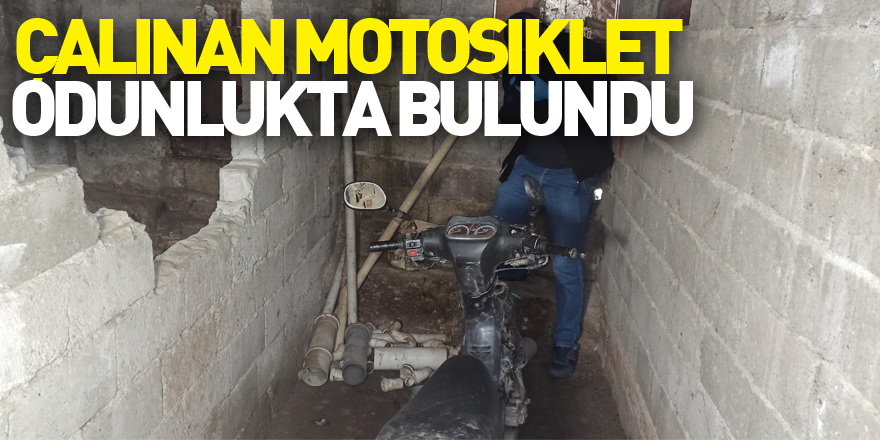 Çalınan motosiklet odunlukta bulundu